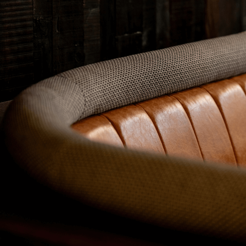 Pasture flute and roll banquette